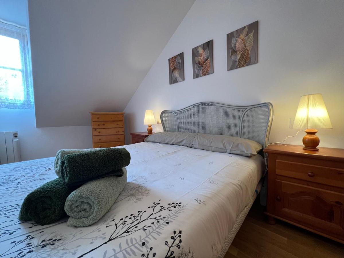 Apartamento Centrico Con Parking - L'Amfitriona Rialp Exterior photo
